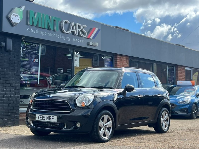 Mini Countryman — dealer photograph