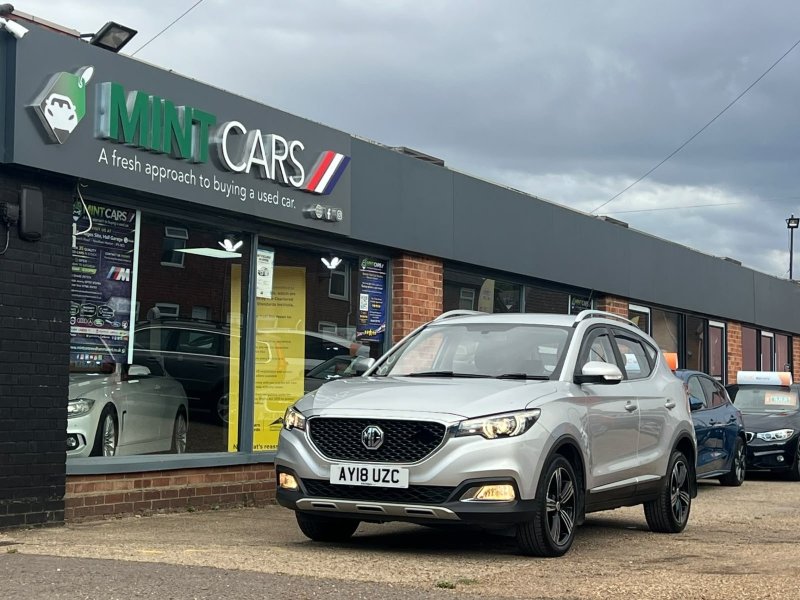 MG ZS — dealer photograph